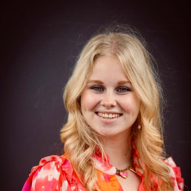 Oppas in Honselersdijk: Joëlle