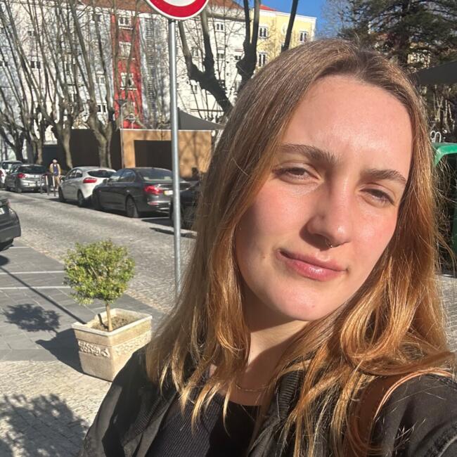 Babysitter em Santa Maria da Feira: Cátia