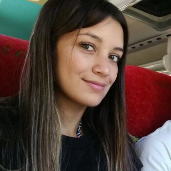 Babysitter in San Juan Bautista: Laura