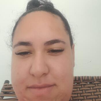 Babysitter in Bayeux: Yasmin