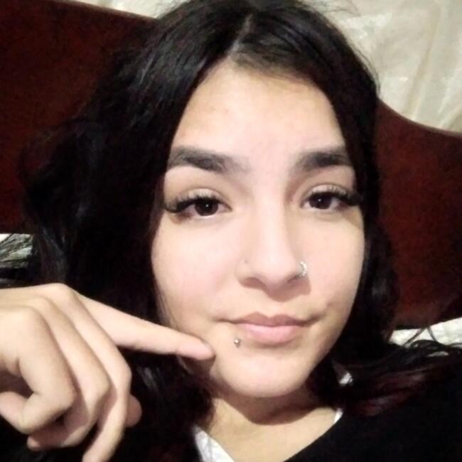 Babá em Pontal do Paraná: Dafini