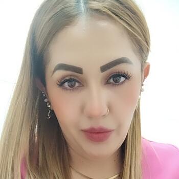 Niñera León: Alejandra