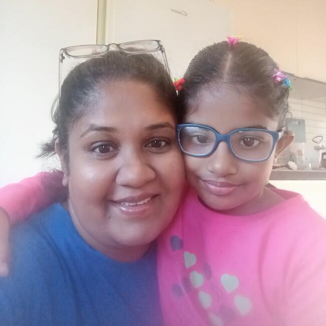 Babysitter in Trollhättan: Saumya