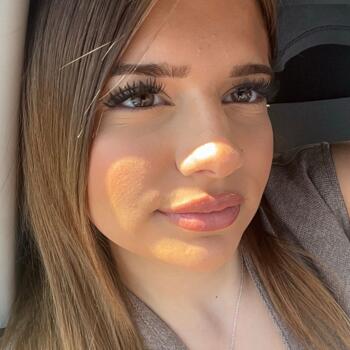 Babysitter in Flémalle: Lola