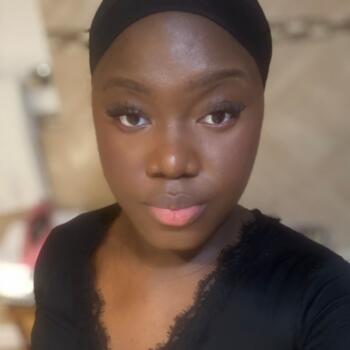 Baby-sitter Montréal: Rose Yvannlore