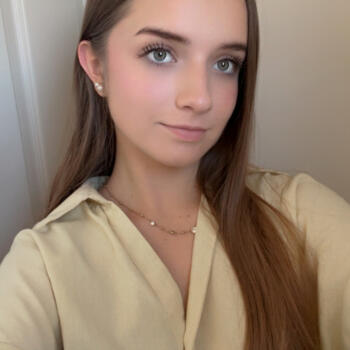 Babysitter in Sauvian: Alysea