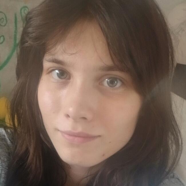 Babysitter in Sülysáp: Boglárka Magdolna