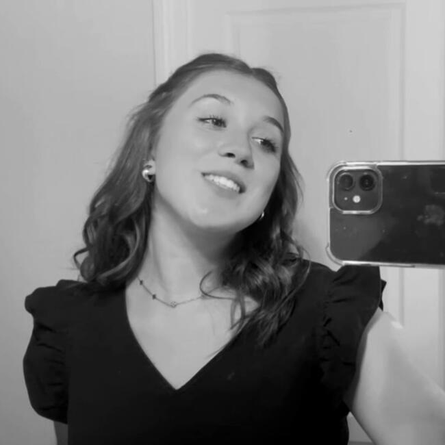 Babysitter in Perpignan: NINA