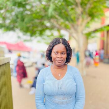 Babysitter Nzhelele: Ompha