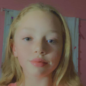 Babysitter in Columbia (Tennessee): Ava