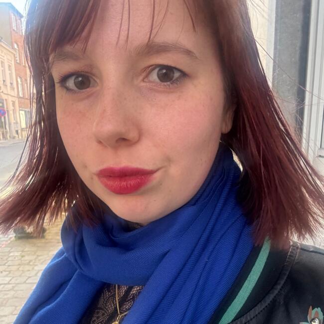 Babysitter in Ixelles-Elsene: Juliette