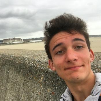 Baby-sitter Strassen: Adrien