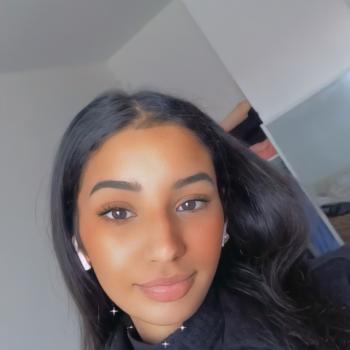 Faches-Thumesnil的保母: Amel