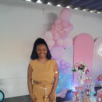 Babysitter in São Gonçalo (São Gonçalo): Pamela