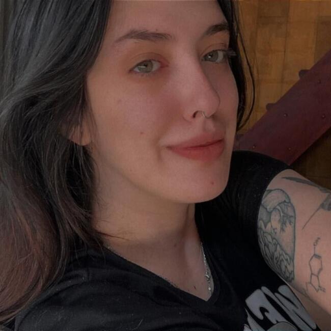 Babysitter in Paulínia: Brizha