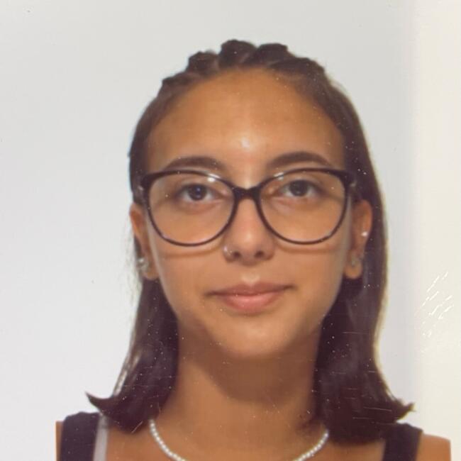 Babysitter a Suardi: Giulia