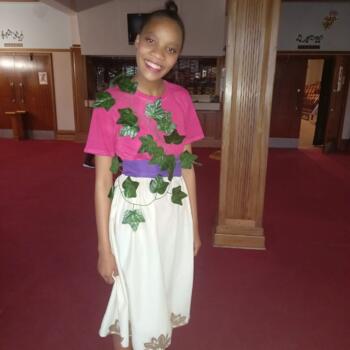 Babysitter East London: Rolene