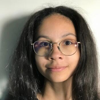 Babysitter in Rennes: Alicia