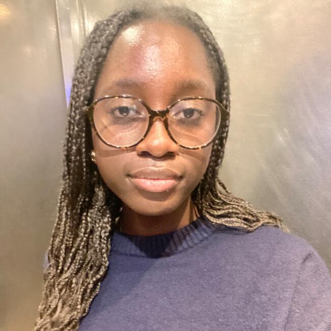 Babysitter in Tours: Kérène