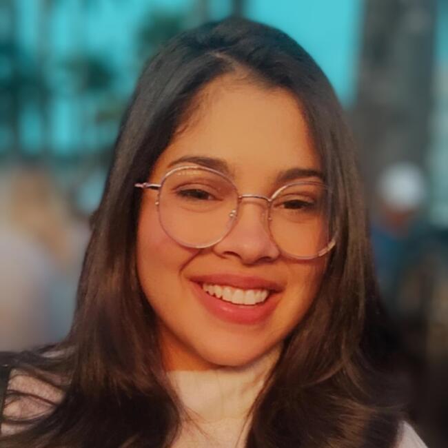 Babysitter em Vila Nova de Gaia: Joyce