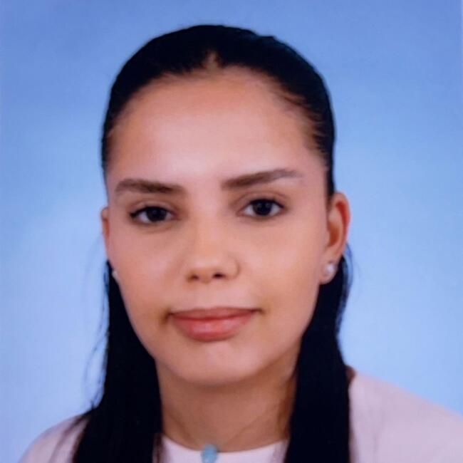 Babysitter in Frankfurt am Main: Chaymae Shayla