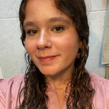 Babysitter in Almeirim: Inês