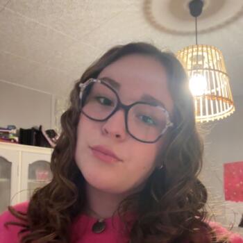 Babysitter in Bages (Aude): Faustine