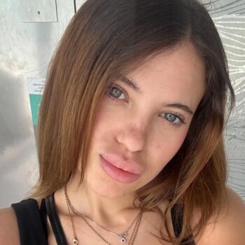Babysitter Naples: Francesca