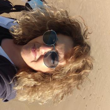 Babysitter in Almada: Esmeralda