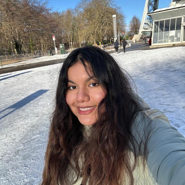 Babysitter in Madrid: Ana Hernandez