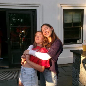 Babysitter in Chestnut Hill (Massachusetts): Julia