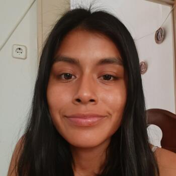 Babysitter in Madrid: Jael