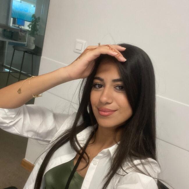 مربية أطفال في الدار البيضاء: Malak