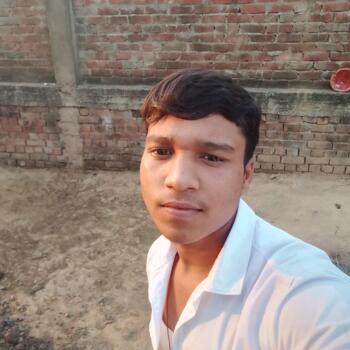 Babysitting job in Ghaziabad: babysitting job Umesh