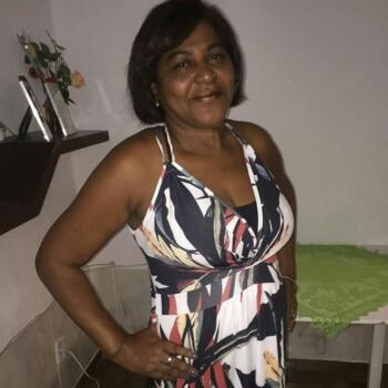 Babysitter in Duque de Caxias: Marisa