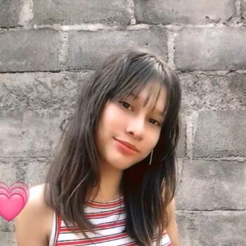 Babysitter in Managua: Naara