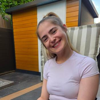Babysitting job in Ljubljana: babysitting job Lara