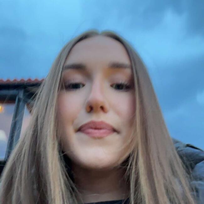 Babysitter in Ulstein: Sunniva