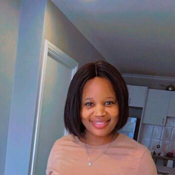 Babysitter in Cape Town: Cindy