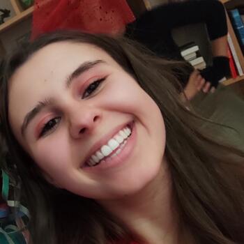 Babysitter in Eigenbrakel: Kelly