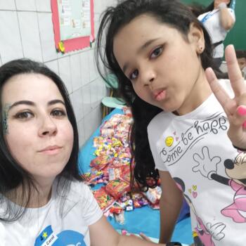 Babysitter Praia Grande: Carol