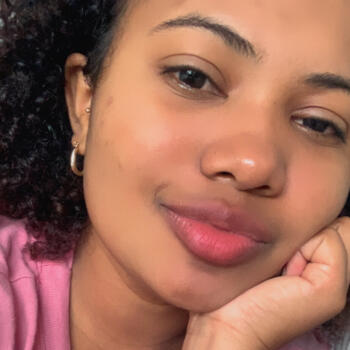 Babá São Luís: Layane