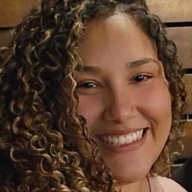 Babá em Japeri: Cassiane