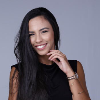 Babá em Brasília: Júlia