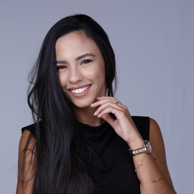 Babá em Brasília: Júlia