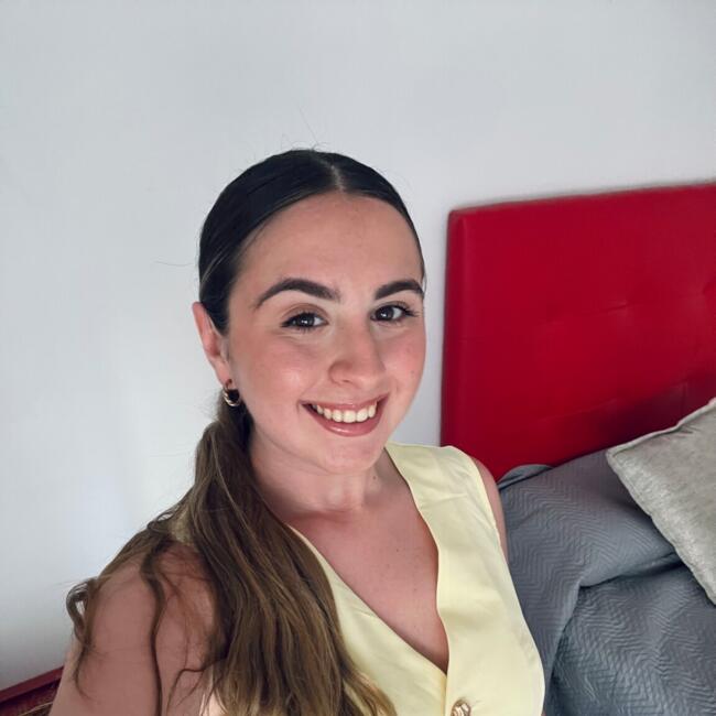 Babysitter in Jerez de la Frontera: Indara