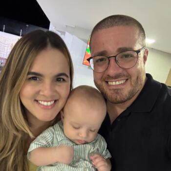 Babysitting job in Manhuaçu: babysitting job Thiago