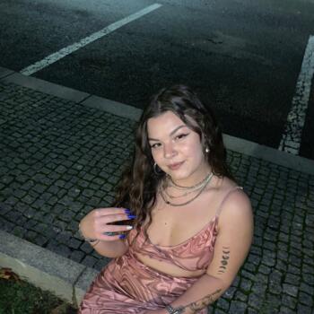 Babysitting job in Coimbra: babysitting job Iris