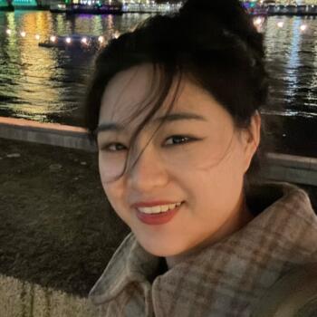 Babysitter in London: Xinqi