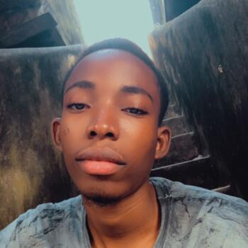 Babysitter Lagos: Taiwo
